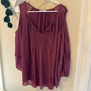 DR2 women’s XL cold shoulder top